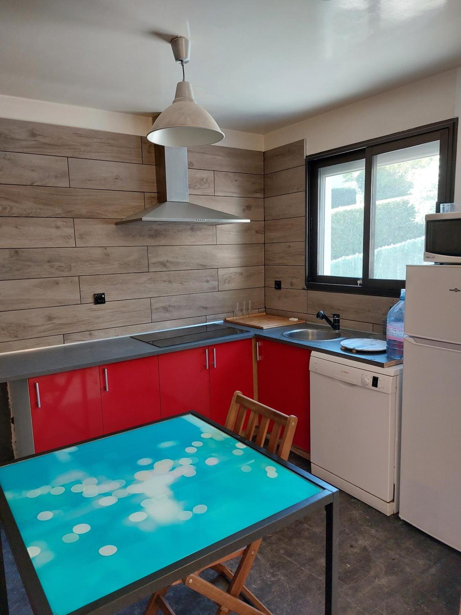 Chalet Fleuve Avec Parking-Barbecue Yerres Exterior foto